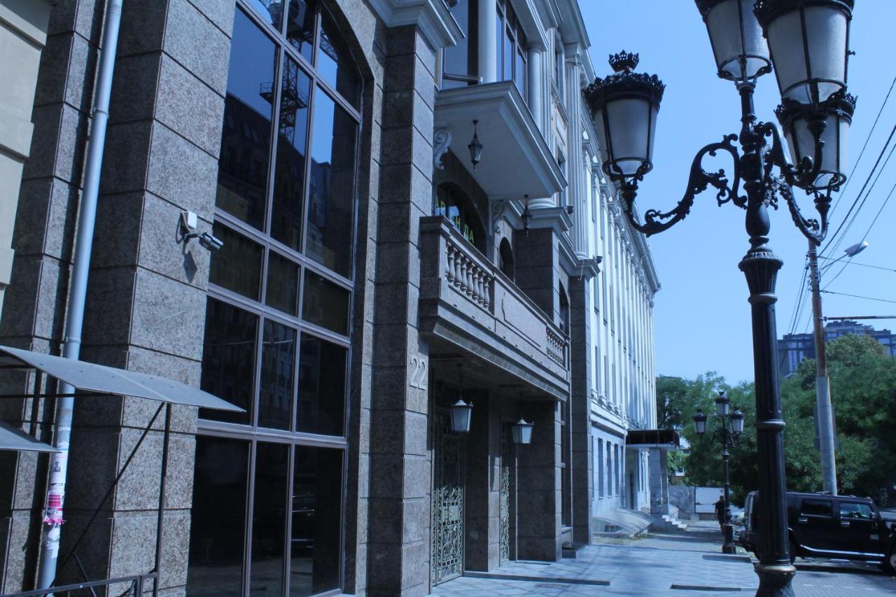 Apartment - Heart Of Odessa Εξωτερικό φωτογραφία
